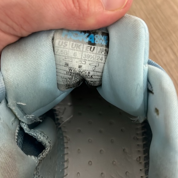 Hoka running shoes women Bondi 8 - Picture 7 of 9